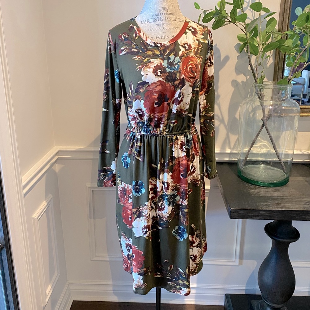 Jessakae Midi Dress